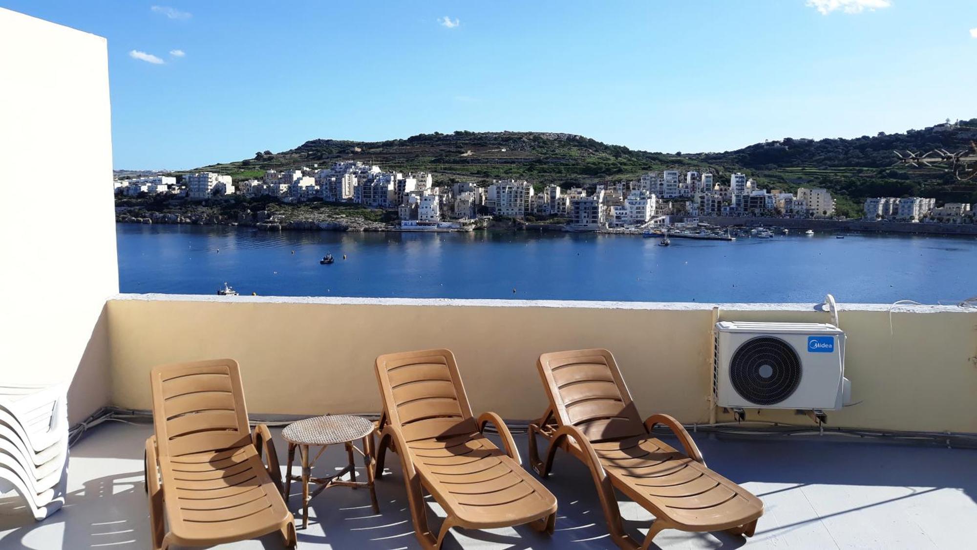 Bayview 2 Bedroom Seaview Apartment With Large Terrace With Panoramic Views - By Getawaysmalta 圣保罗湾城 外观 照片