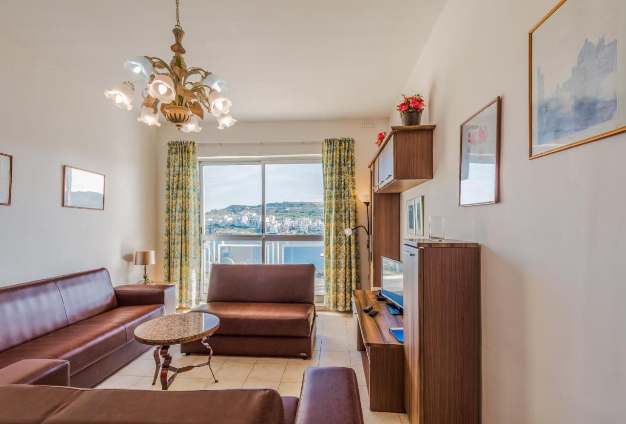 Bayview 2 Bedroom Seaview Apartment With Large Terrace With Panoramic Views - By Getawaysmalta 圣保罗湾城 外观 照片