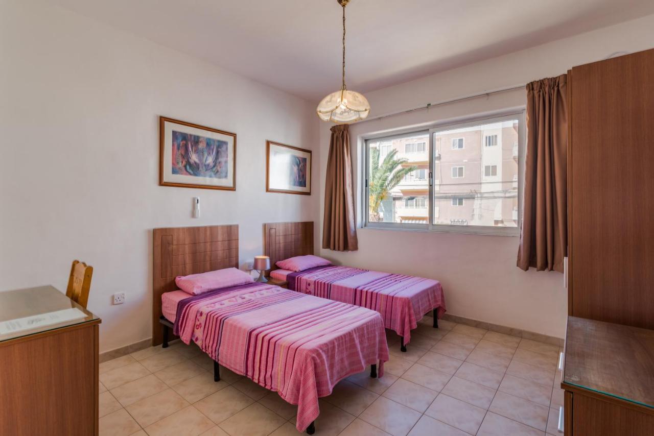 Bayview 2 Bedroom Seaview Apartment With Large Terrace With Panoramic Views - By Getawaysmalta 圣保罗湾城 外观 照片
