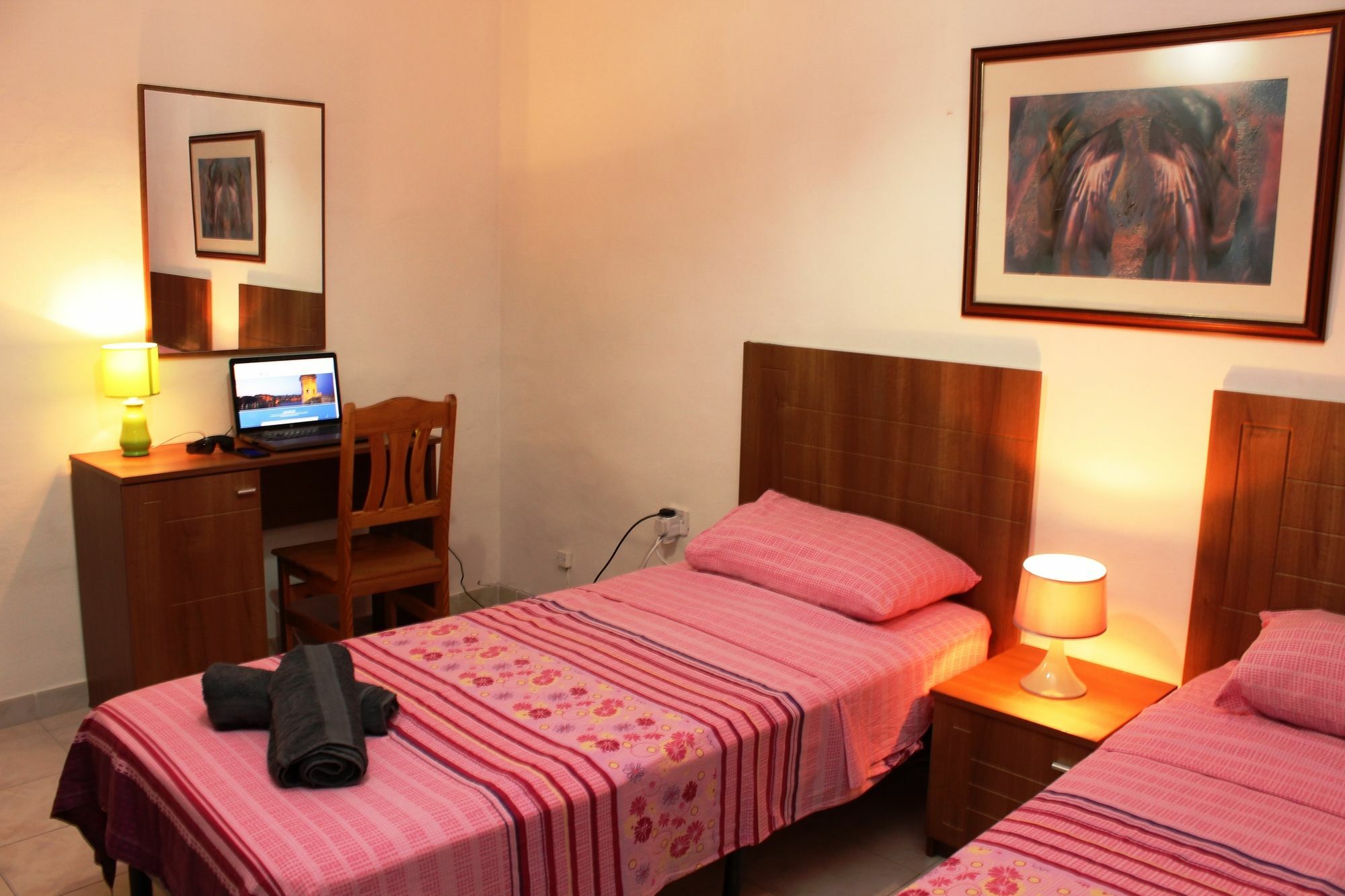 Bayview 2 Bedroom Seaview Apartment With Large Terrace With Panoramic Views - By Getawaysmalta 圣保罗湾城 外观 照片